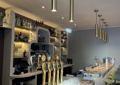 Comptoir de bar réalisé en quartzite